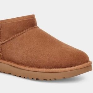 UGGS ULTRA MINI Women's sz 10